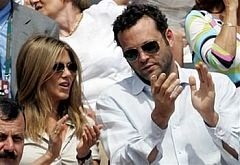 Дженифър Анистън