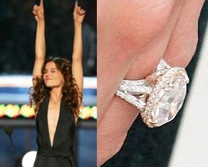 булка кейти холмс